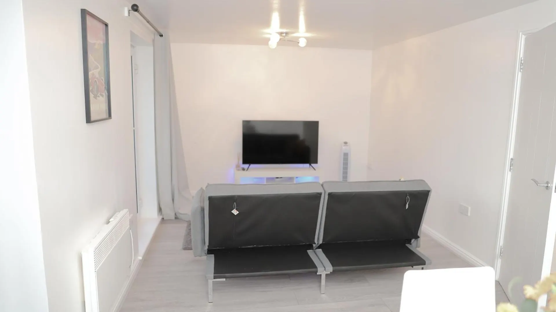 Stylish Flat By Sn Homes - Zone 4 Abbey Wood London